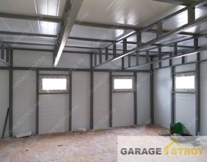 Сооружение из сэндвич-панелей на кровле здания вид 6