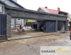 Гараж из сборных сэндвич-панелей с навесом вид 4