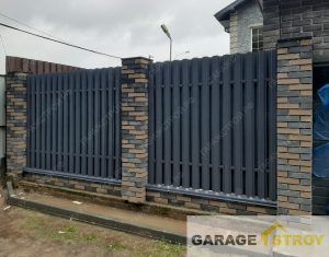 Гараж из сборных сэндвич-панелей с навесом вид 5