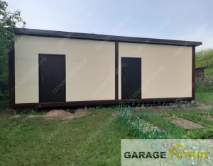 Хозблок из сэндвич-панелей на свайном фундаменте вид 4