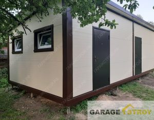 Хозблок из сэндвич-панелей на свайном фундаменте вид 5